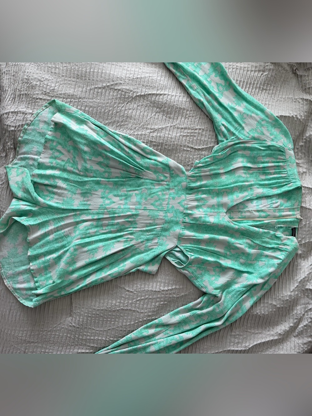 Women’s Mint Green Printed Long Sleeve Tunic Top